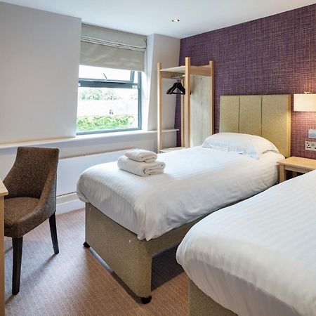 Lydiard Park Hotel & Conference Centre Суиндон Экстерьер фото